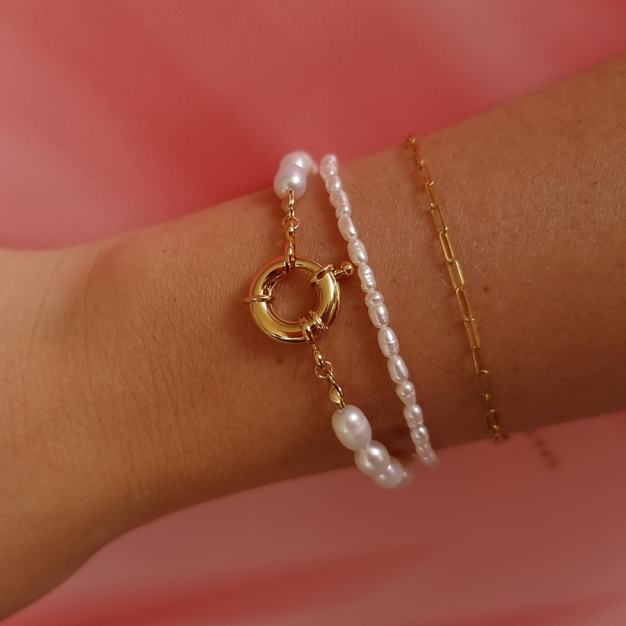 Pearly Whites Pearl Bracelet